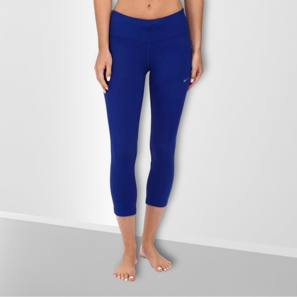 🆕 Nike | Epic Run Capri Tight Legging in Cobalt Blue Size Medium - Picture 1 of 5
